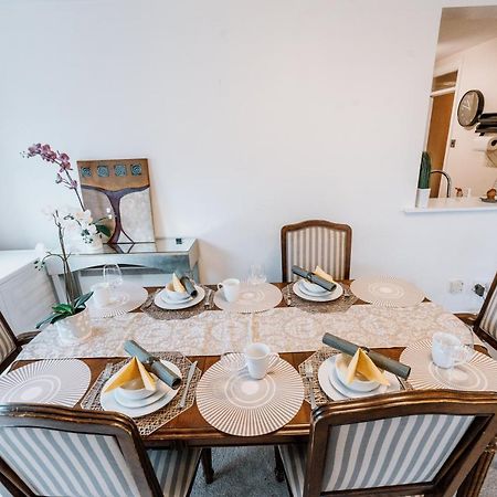Smithfield Square Nest Entire Apt Δουβλίνο Εξωτερικό φωτογραφία