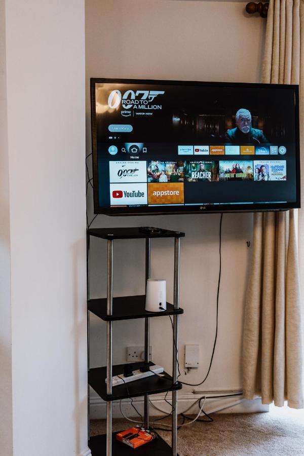 Smithfield Square Nest Entire Apt Δουβλίνο Εξωτερικό φωτογραφία